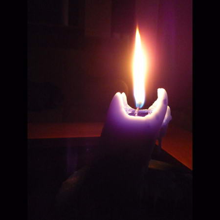 Flammenbild L - Form Kerzenbild 3, Wachswürfel aus Paraffin Stearinkerzen Mischung.